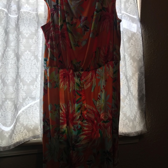 Dress - Picture 5 of 8